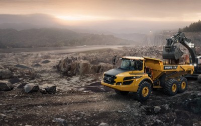 Volvo baumaschinen tuning – Knickgelenkte Dumper, Starrrahmen-Muldenkipper und Asphaltfertiger
